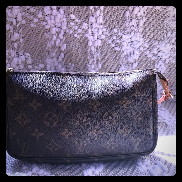 Louis Vuitton Monogram Pouchette Bag - Picture 1 of 10